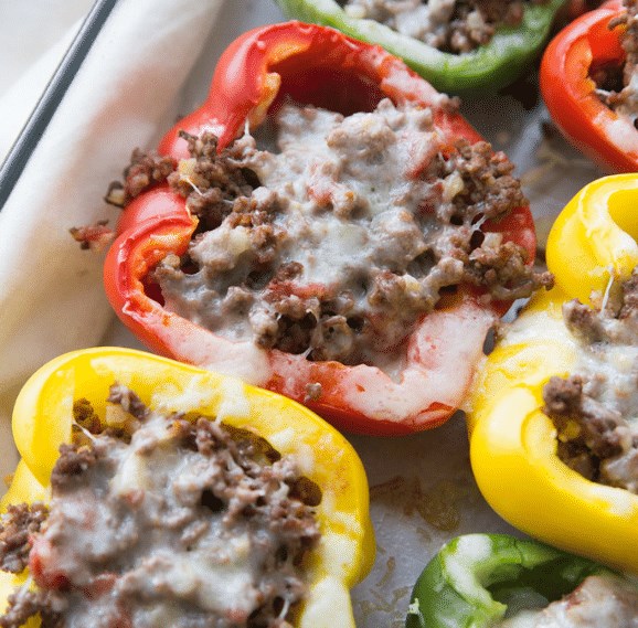 KETO MEXICAN STUFFED PEPPERS: EASY, HEARTY & FLAVORFUL #ketodiet #simplerecipe