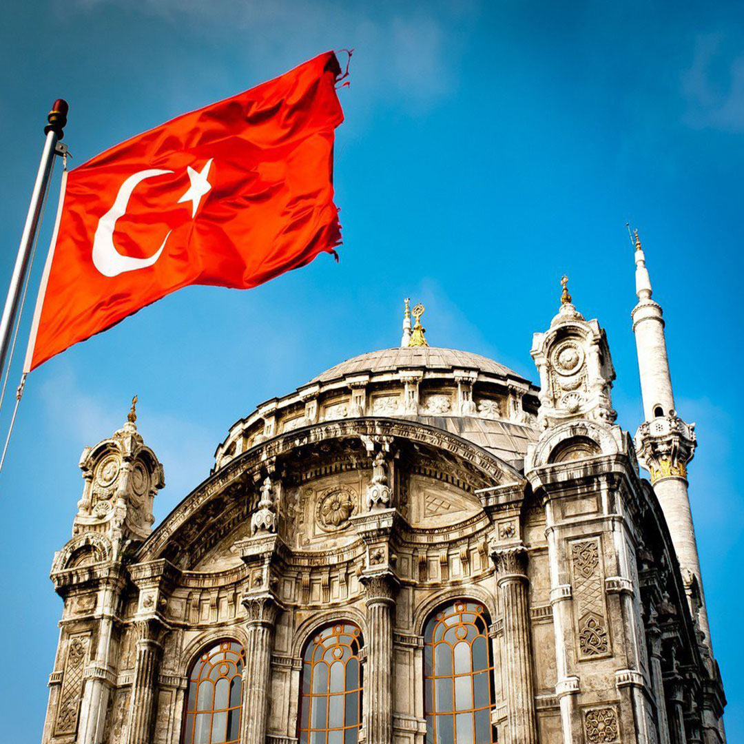 en guzel turk bayrakli manzarali camiler 7