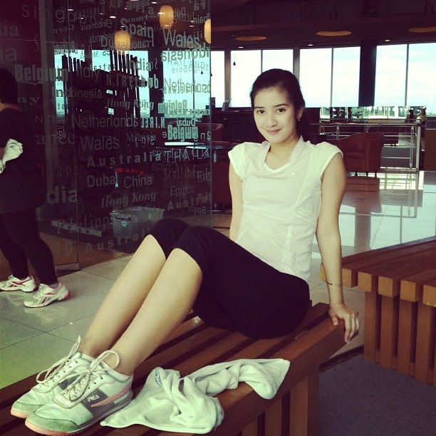 Fita Anggriani Ilham dan Foto Lengkap