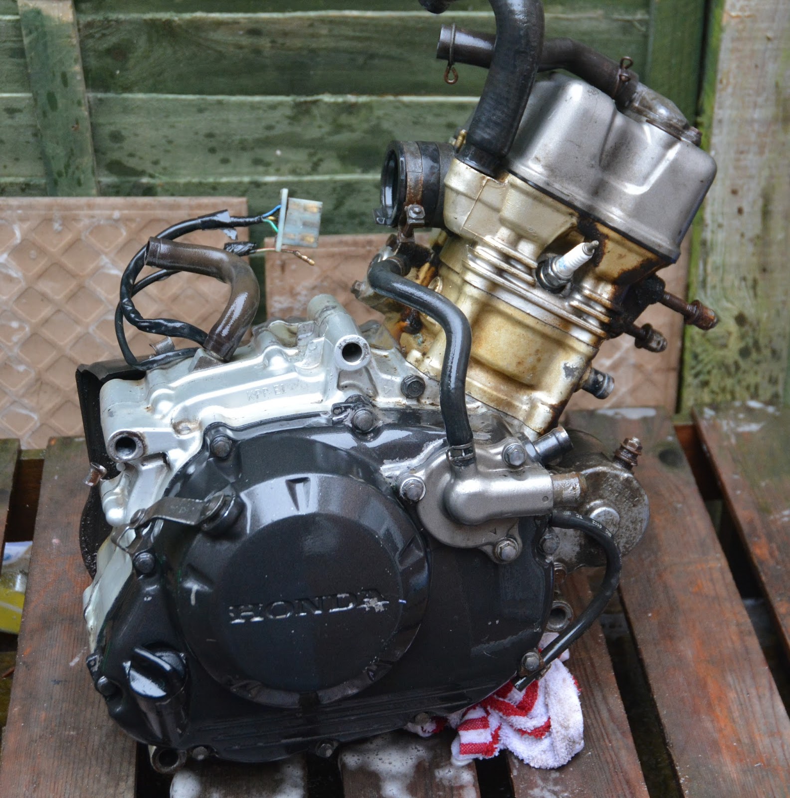 Honda CBR 125 Owner Blog : Honda CBR 125 R Engine post