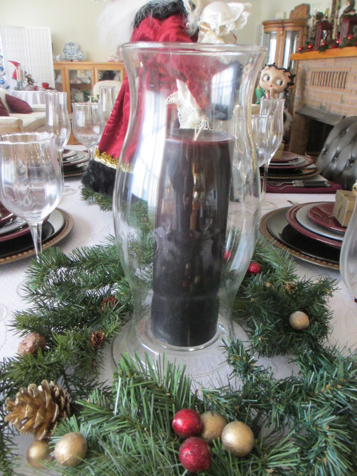 The Welcomed Guest: Victorian Christmas Table