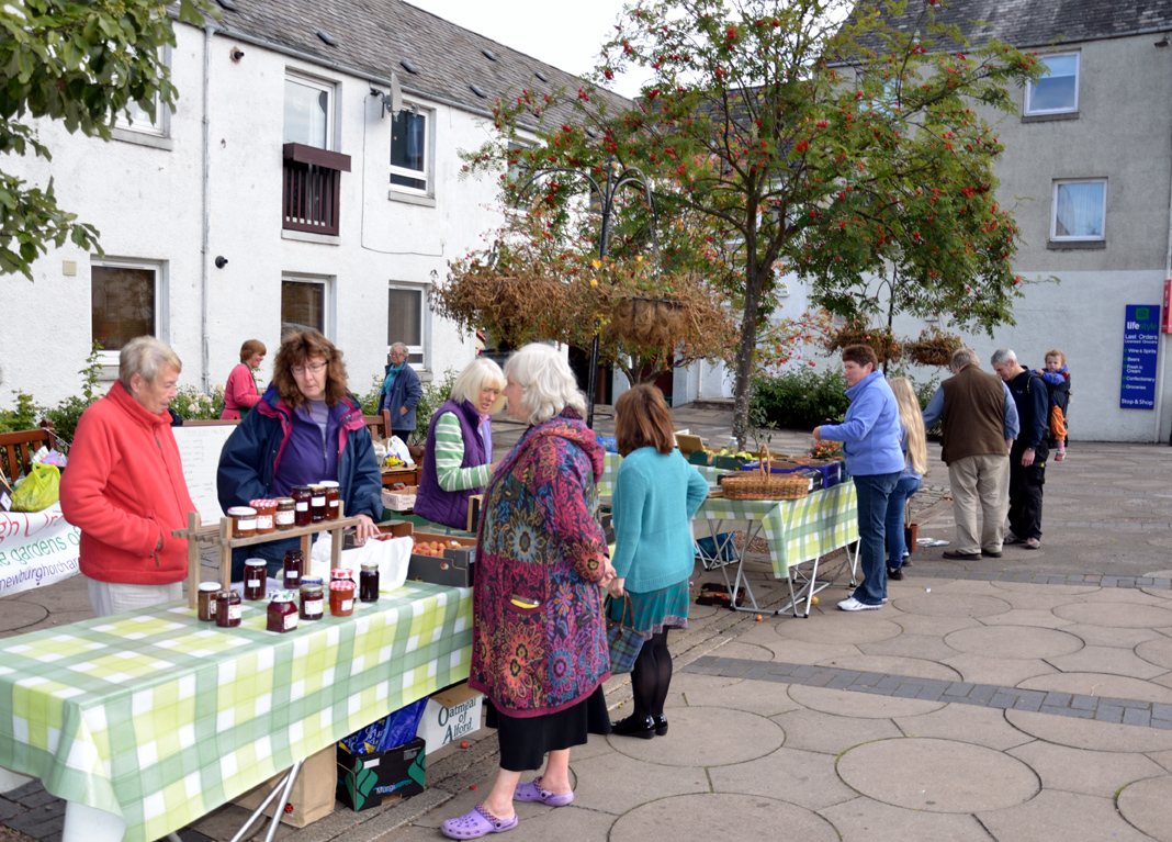 North Fife Newburgh Orchard Fruit Sale