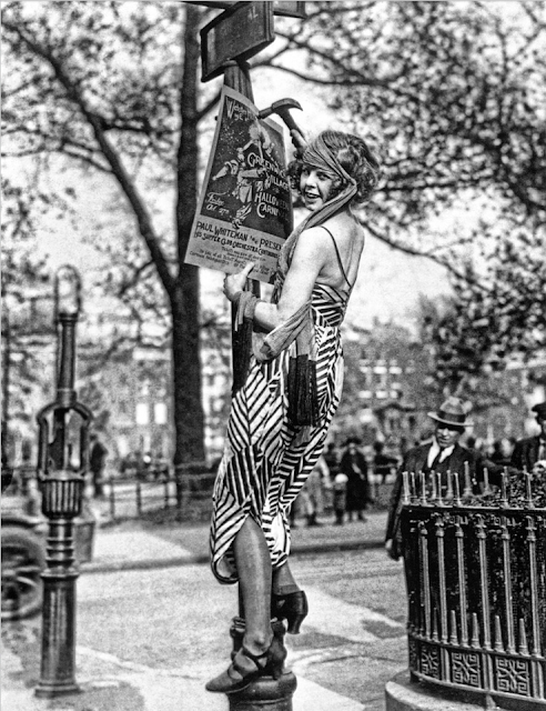 Greenwich Village Flapper #1920s #deco #flapper #20s #vintage #fashion