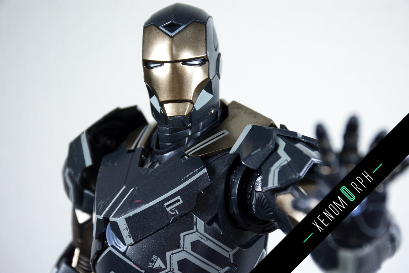 Hot toys iron man mark xv. Mark 15. Mark 15. Hot toys mark 15. Mark 15 тони.