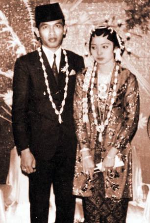 Gus Mus Berkisah Pahit Manis Hidup bersama Bu Nyai Fatma