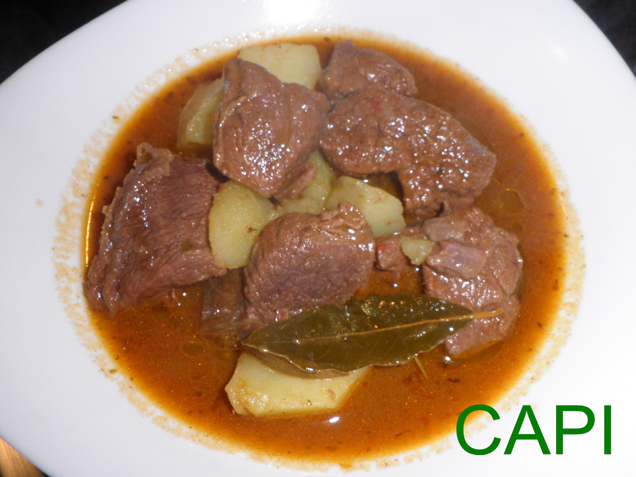 El Capitán del All i Pebre: GUISO DE CIERVO Y PATATAS.