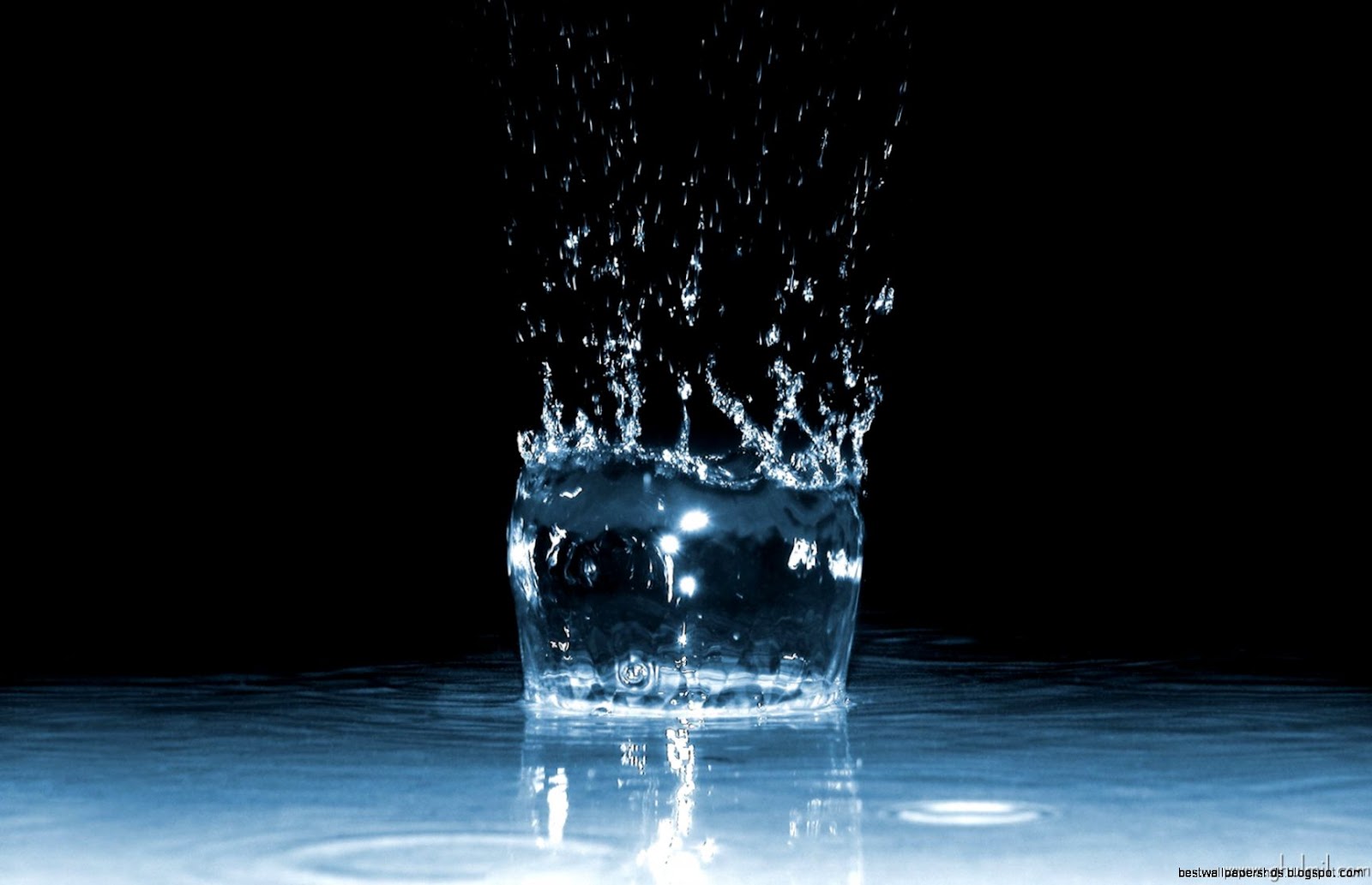 3D Water Abstract Art