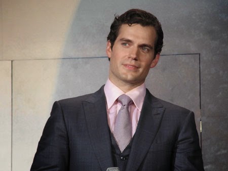 Henry Cavill News: More Kudos For Henry Cavill As 2013 Comes To An End