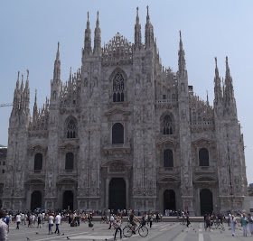 The Duomo is at the heart of Milan's music district, close to La Scala opera house.
