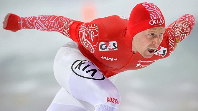 Рус спорт. Медведь спортсмен конькобежец. Коля Бондаренко конькобежец.