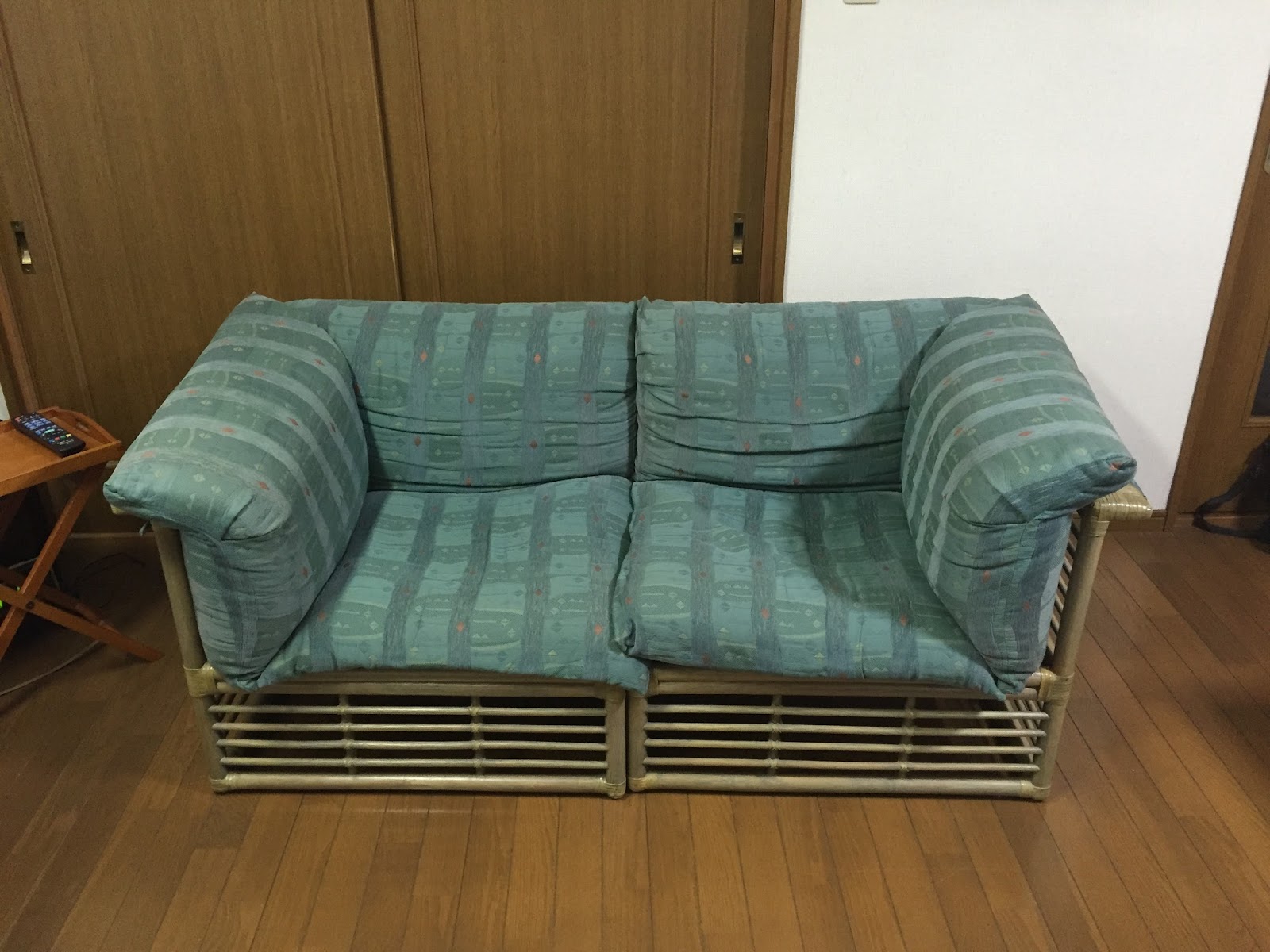 FABRICA BLOG ＜カサブランカ＞ソファの張り替え