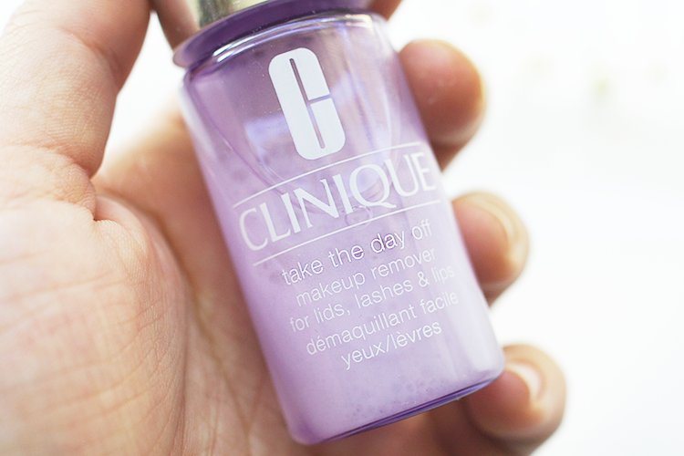 clinique-take-the-day-off-makeup-remover-review