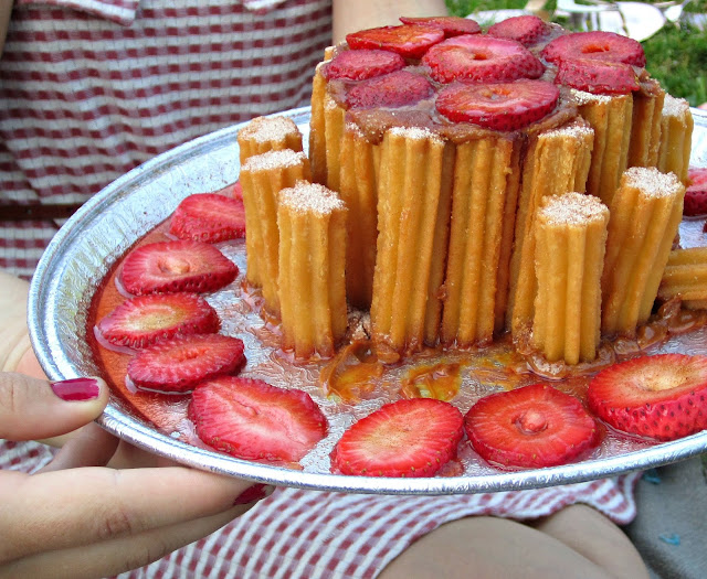 Strawberry Picnic, churros with Strawberries 