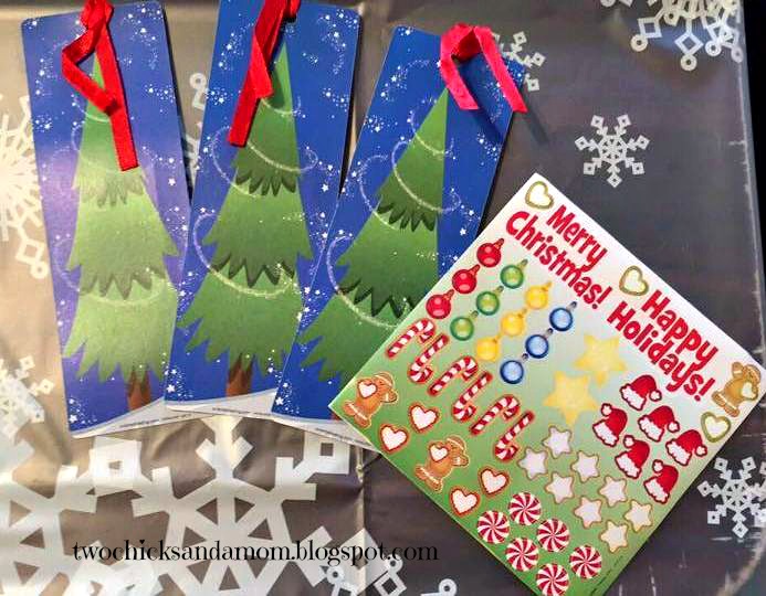 twochicksandamom.blogspot.com: Oriental Trading Christmas Crafts