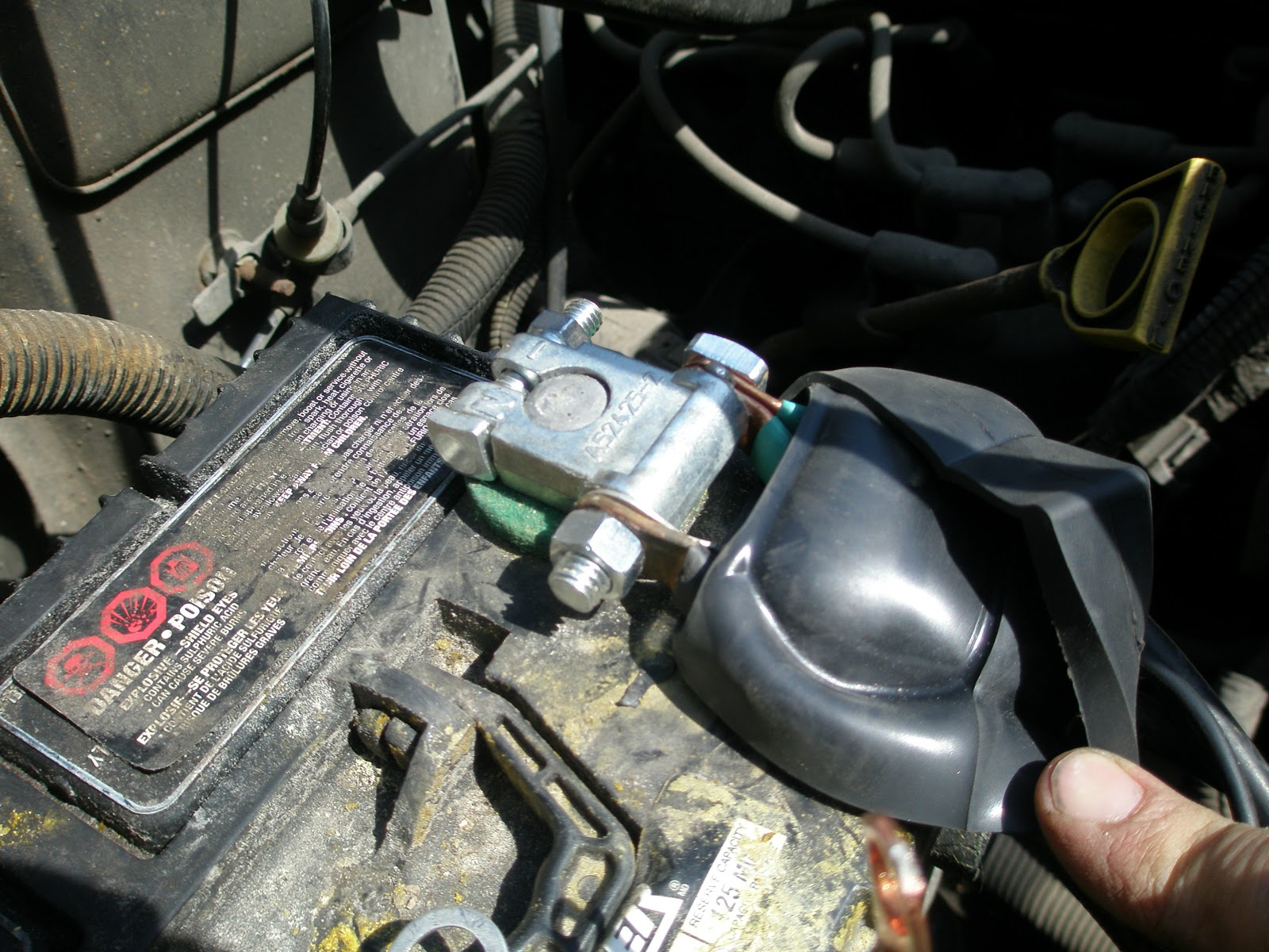 JeepGarage.ca Battery Terminal Upgrade