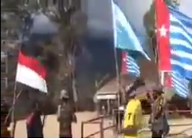 Beredar Video Bendera Merah Putih di Papua Disobek Lalu Dibakar