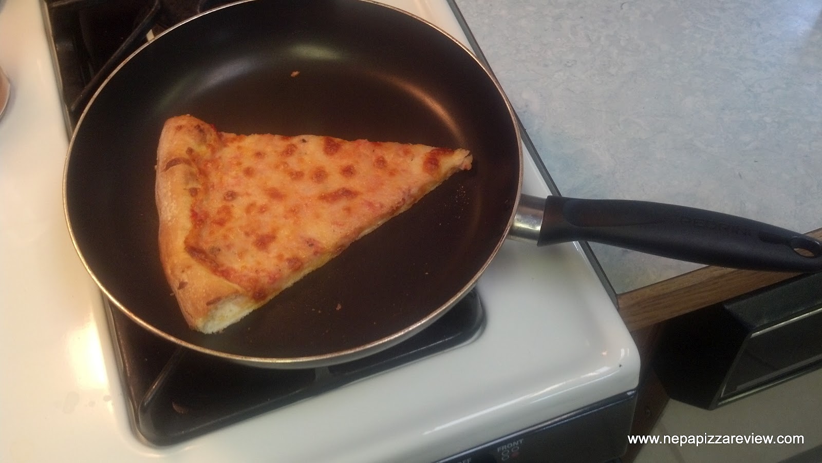 The best way to reheat cold pizza that you probably didn't know! NEPA