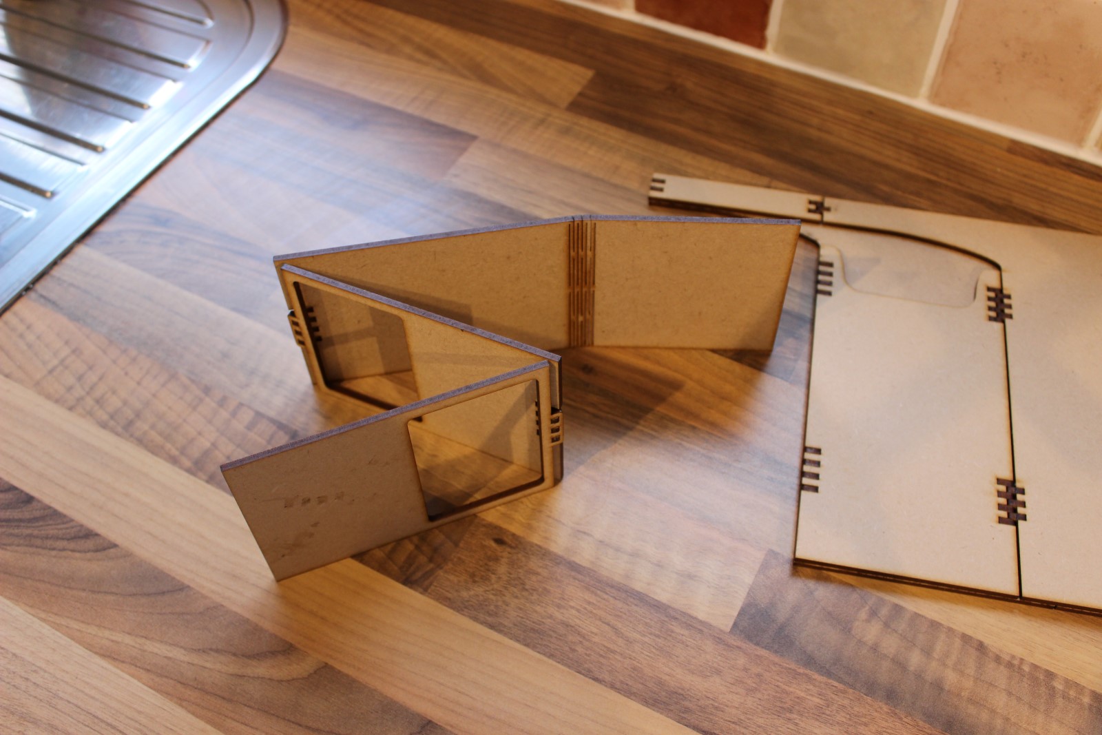 Working Dice Tower (with plans)