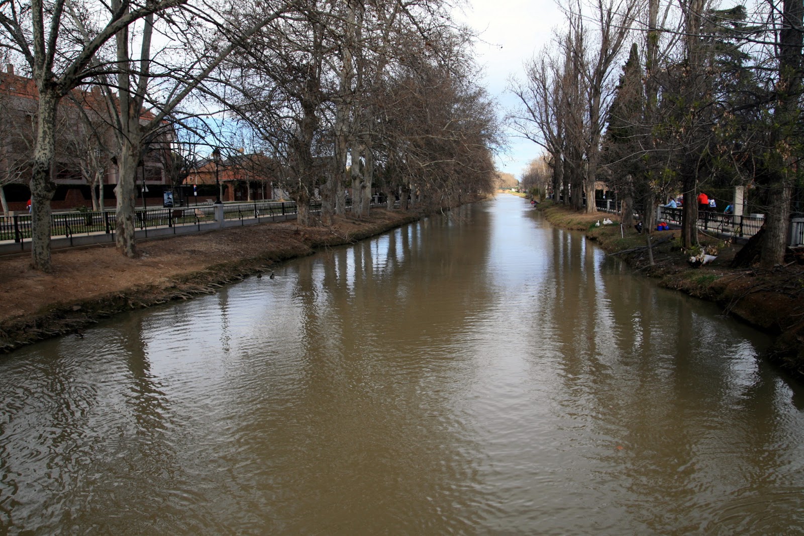 viajar a ratos La Fuente de los Incrédulos de Zaragoza