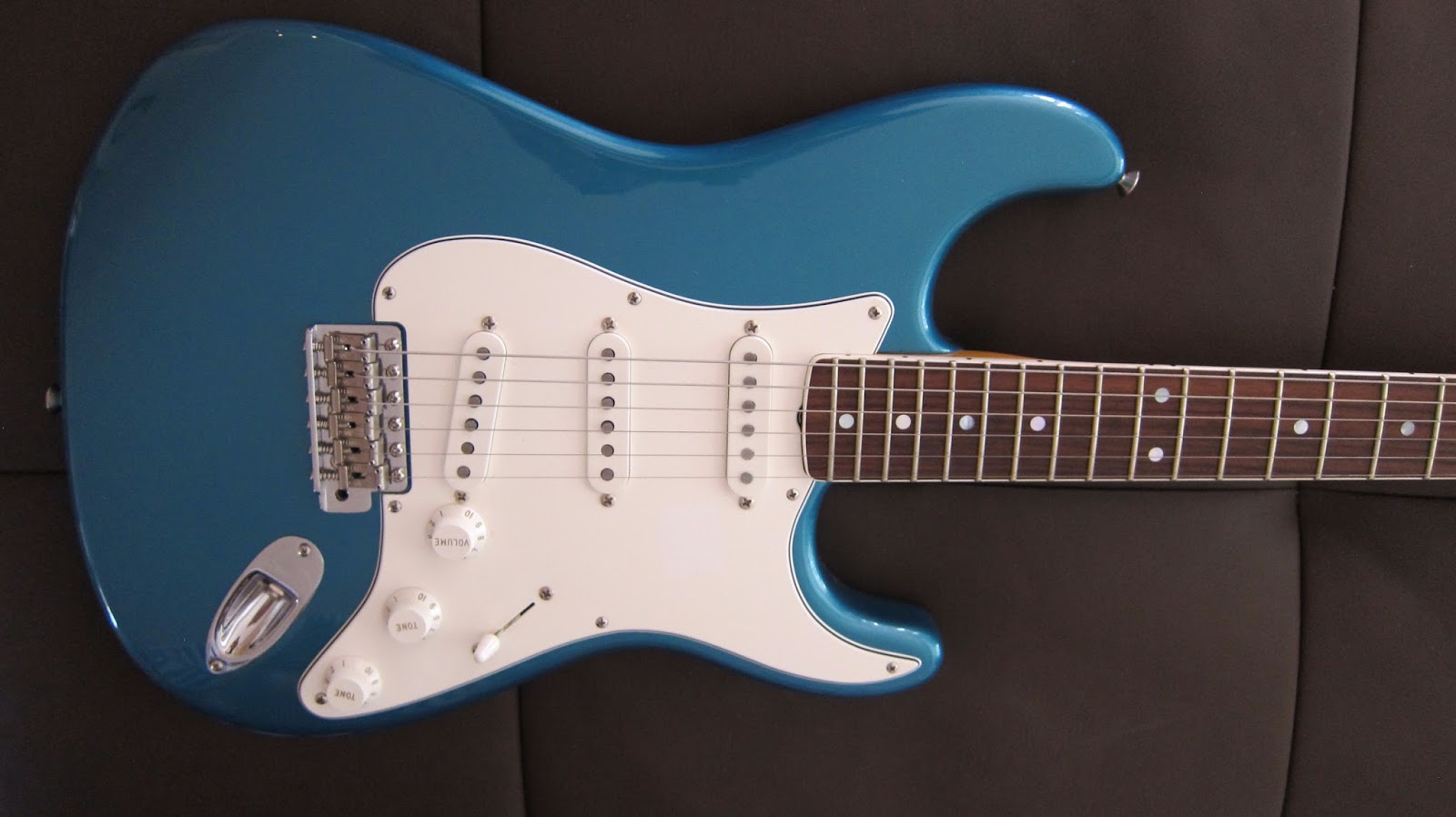 Fender Eric Johnson Rosewood Stratocaster Review