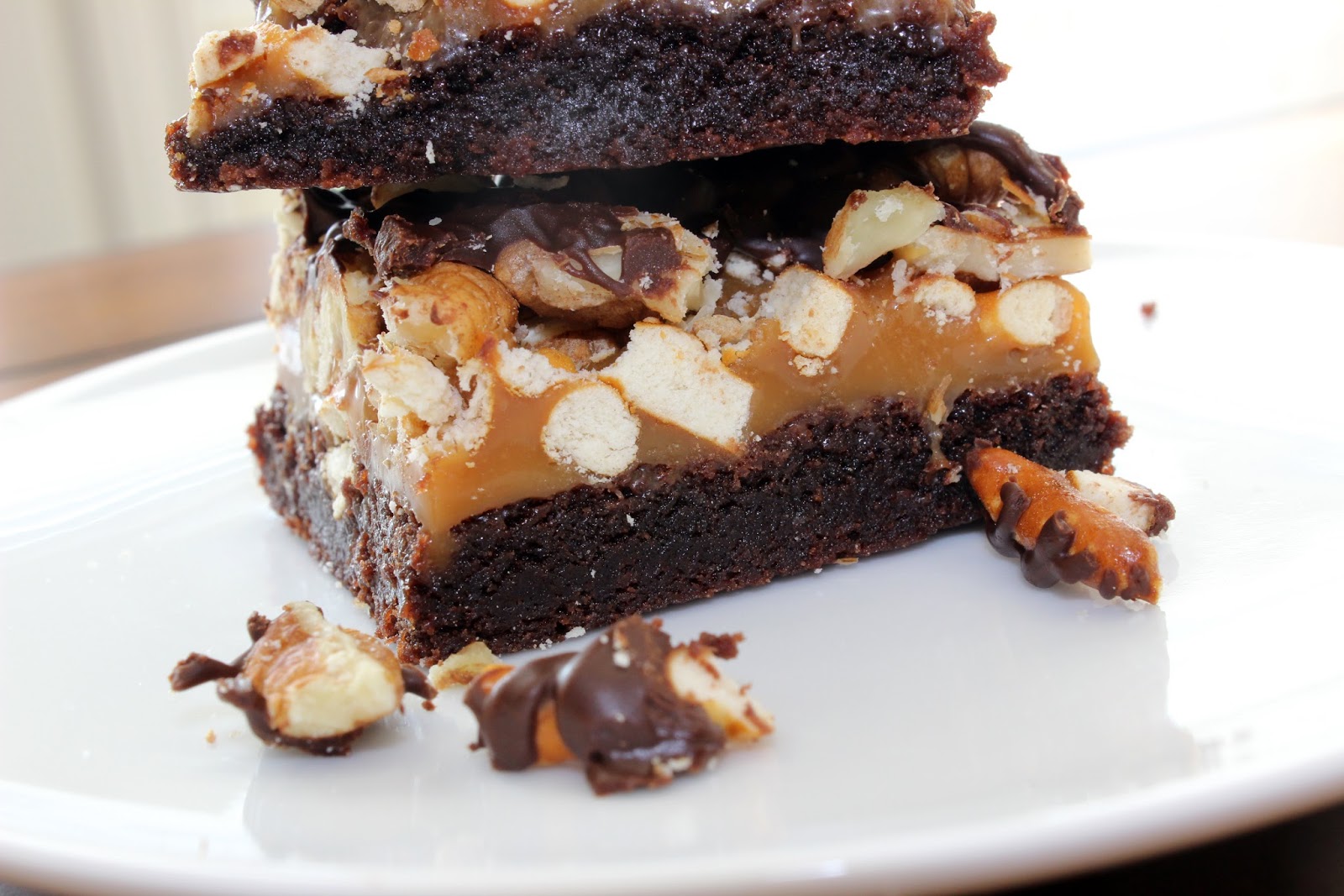 sugar & spice Salted Caramel Pretzel Crunch Brownies