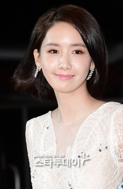 SNSD Yoona at the red carpet event of the 22nd BIFF - Wonderful Generation