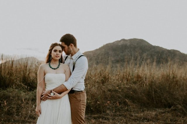 TO THE AISLE AUSTRALIA | THE FARM STYLED WEDDING SHOOT TOWNSVILLE WEDDING CAMILLA FRENCH PHOTOGRAPHY CAKE BRIDAL HAIR GROOM
