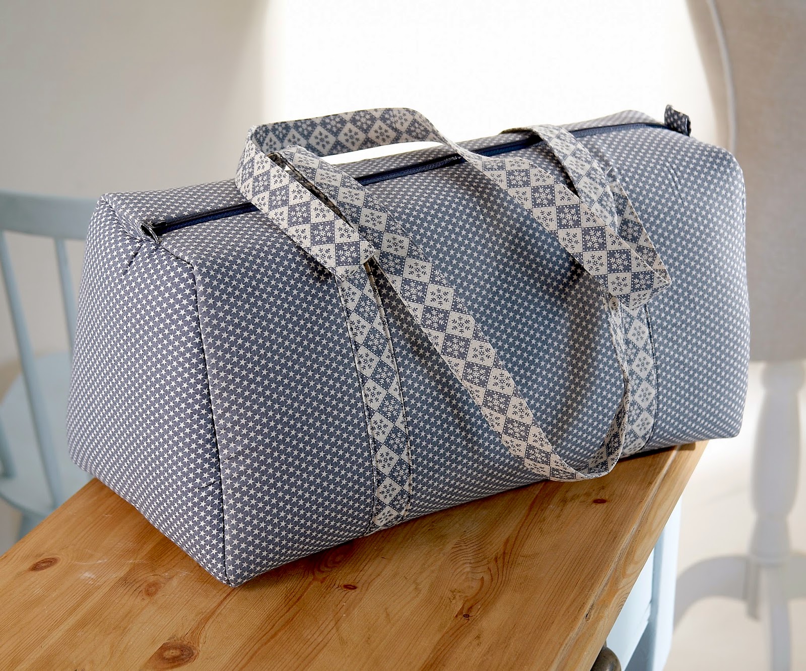 A Zippered, Lined Tote Bag For You To Sew By Debbie Shore IUCN Water