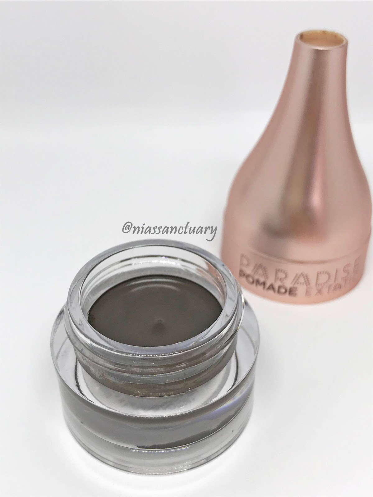 Brow Pomade de L'Oreal mi opinión El Santuario de Nia Nia's Sanctuary