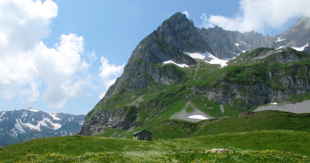 Is It Much Further to the Top ? A walk around the Mürtschenstock