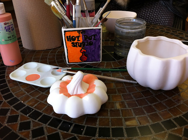 hot-pot-studios-pumpkin-paint-vase