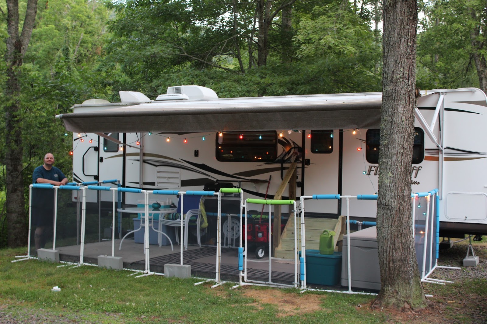 The Bowen Knot ⌘ DIY Dan Designed an RV Travel Trailer and RV