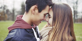 Buat Cowok, 6 Kalimat Ini Ampuh Banget Bikin Hati Wanita Luluh