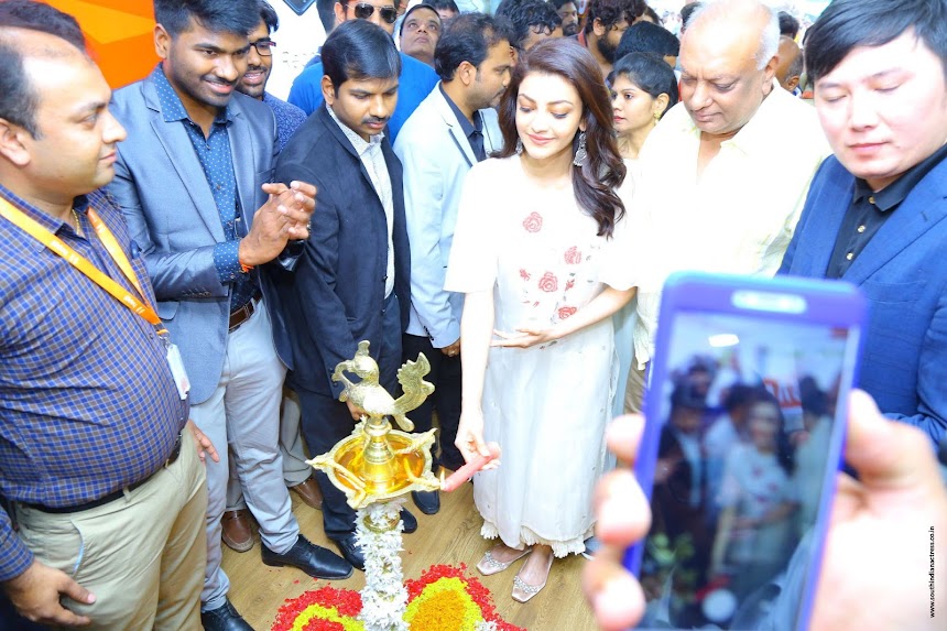 Kajal Aggarwal at Happi Mobiles Launch