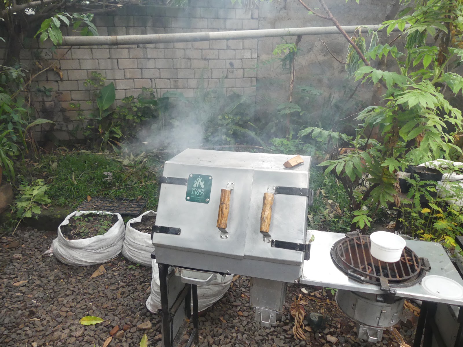 Cookswell Energy Saving Jikos and Charcoal Ovens Use your oven as a