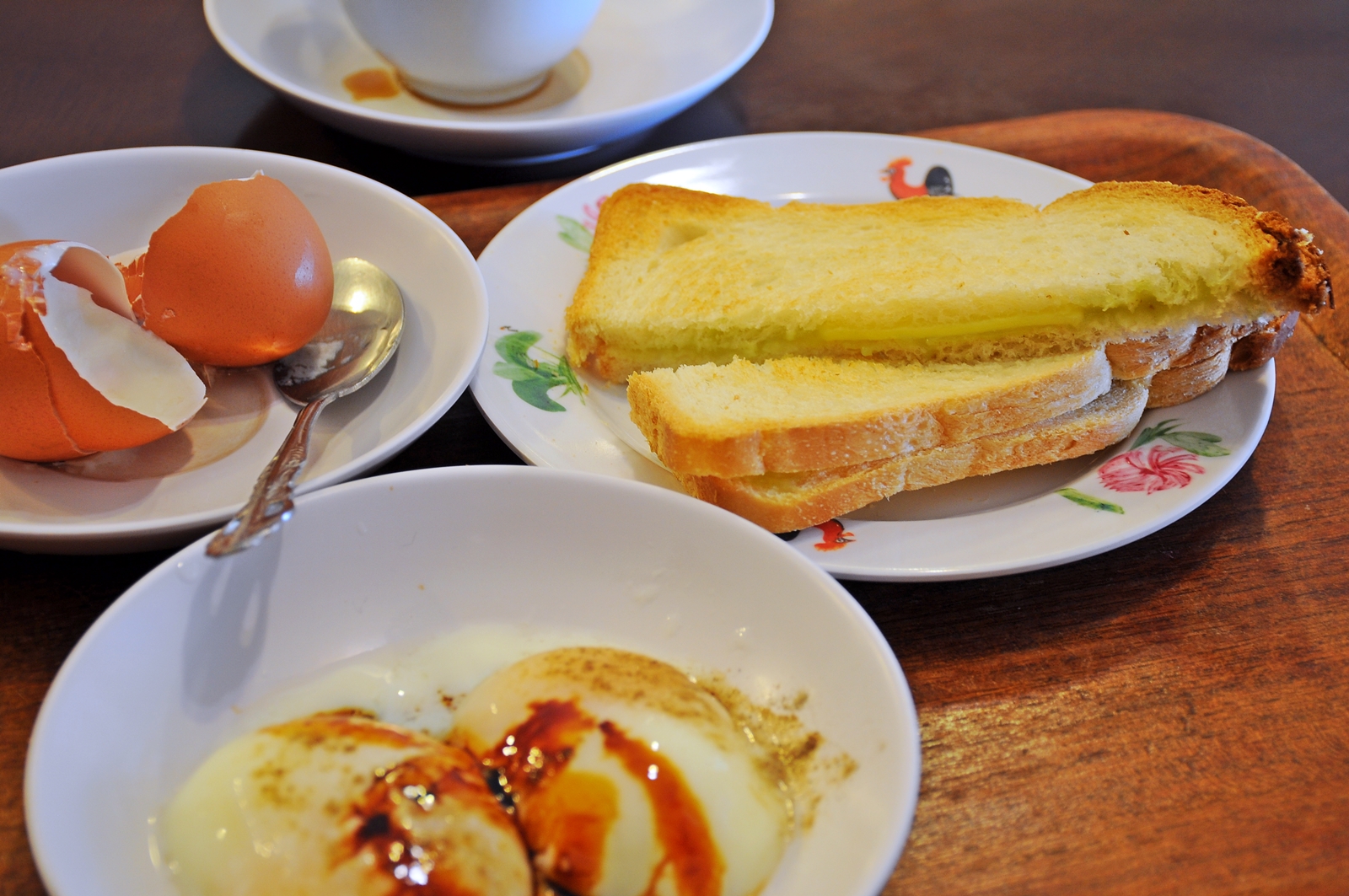 新加坡传统早餐 - 咖耶吐司