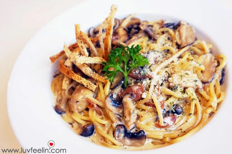 CAFFEiNATED Puchong Carbonara with Mushroom Pasta