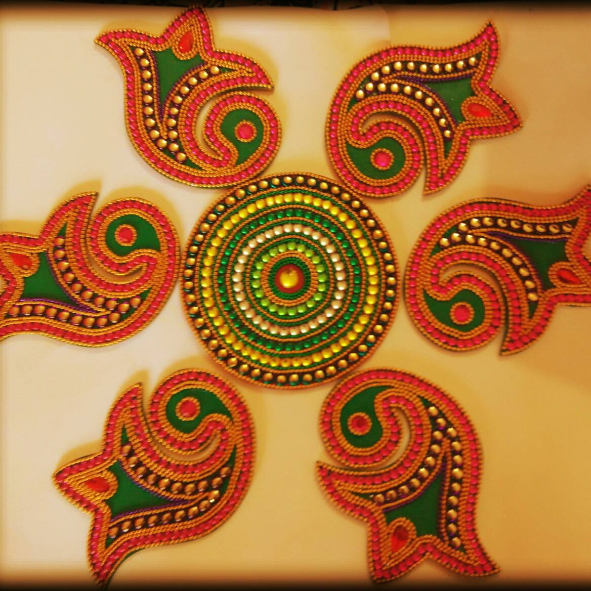 Kundan Art Work Rearrangeable Kundan Rangoli's (Home Decor)