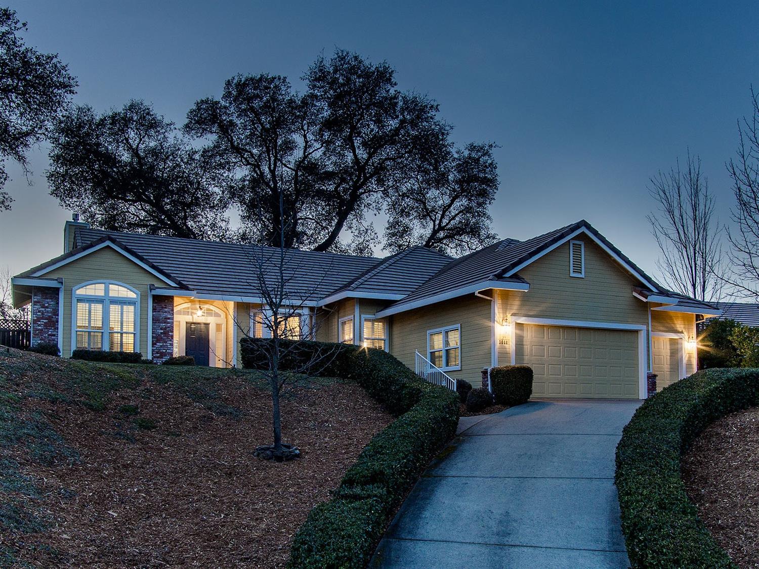 Sarah Ratliff, Realtor Sale Pending!