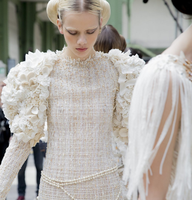 vogue-runway-chanel-behind-the-scenes-coolchicstylefashion