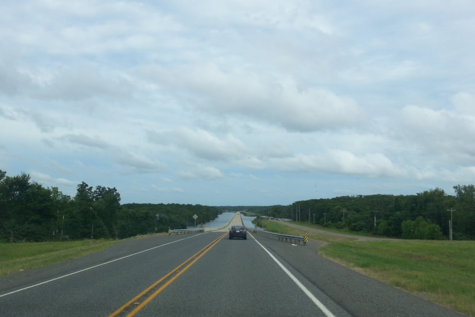 Rockhounding Around 2016March 14, Lake Bistineau flooding