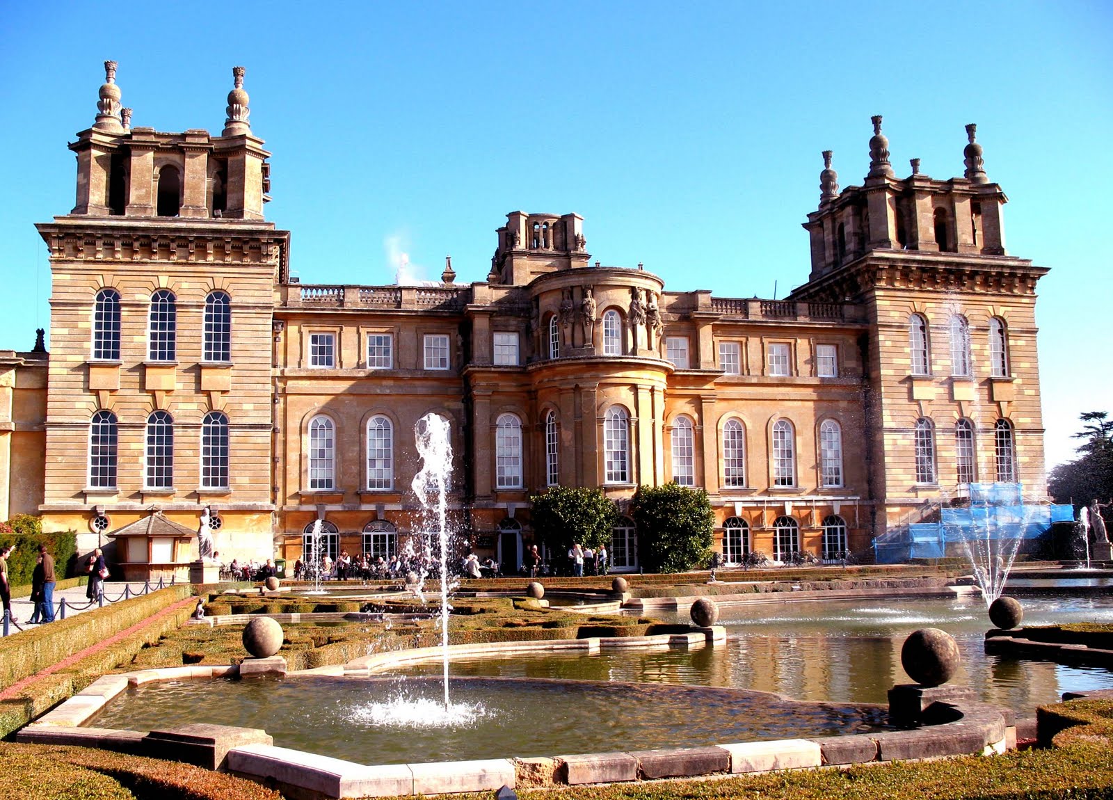 Stately Homes of Great Britain ~ UK Tourist Attractions