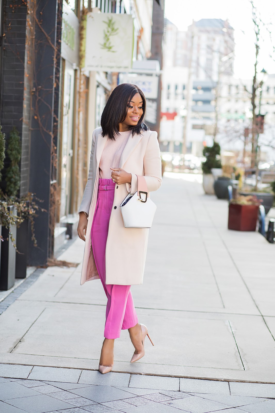 A Chic Way To Wear Pink For Valentine's Day - Jadore-Fashion