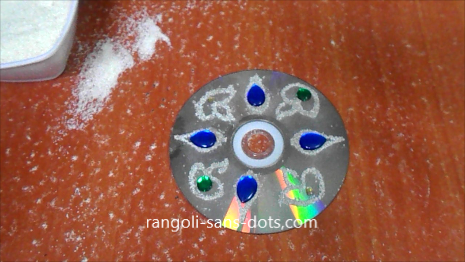 CD rangoli designs for Navratri Diwali craft