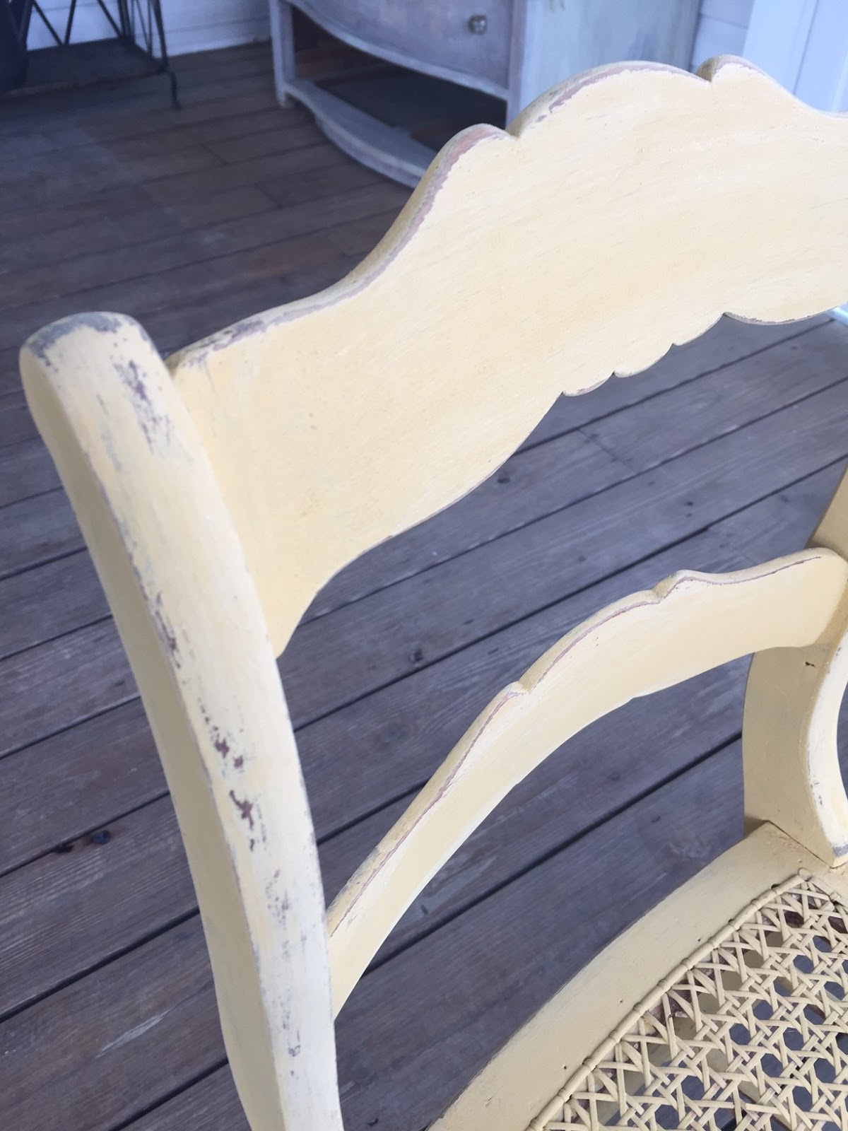 Distress Yourself Out! How to Reuse That "Broken" Chair!