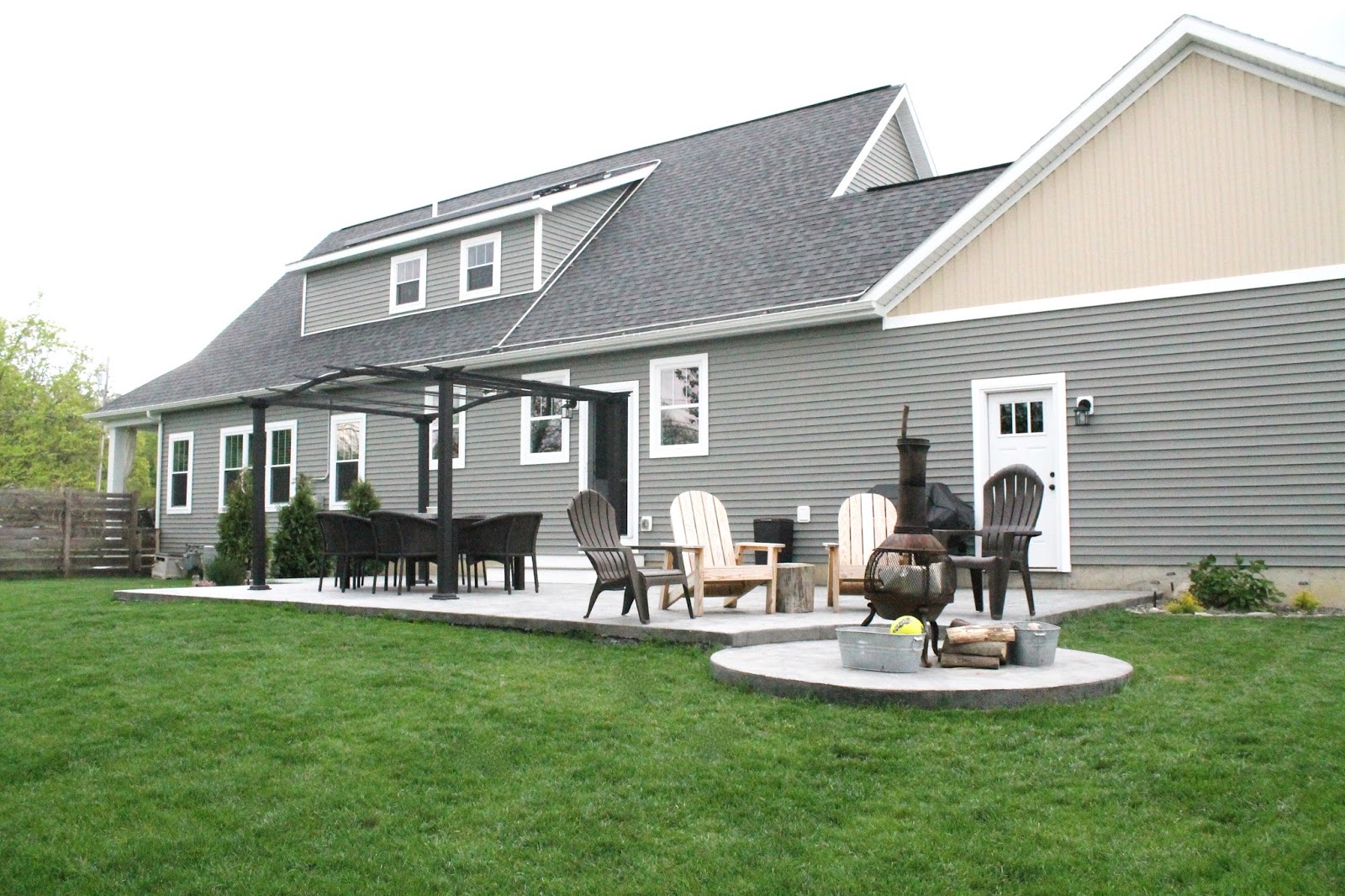 Our Stamped Concrete Patio Makeover The Unique Nest