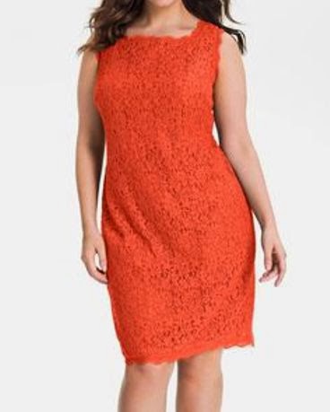 vestido tubinho de renda forrada