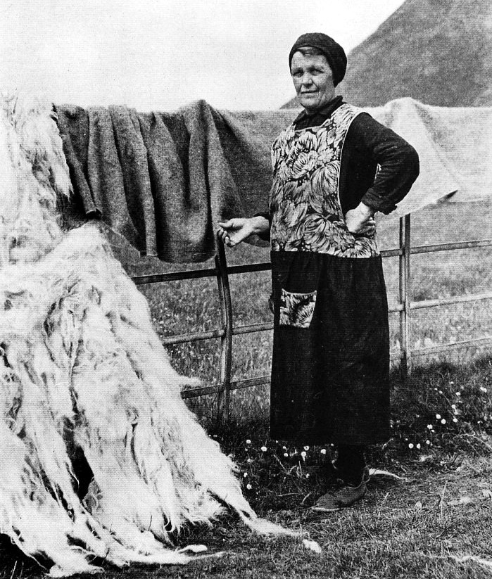Tour Scotland Old Photograph Drying Tweed Outer Hebrides Scotland