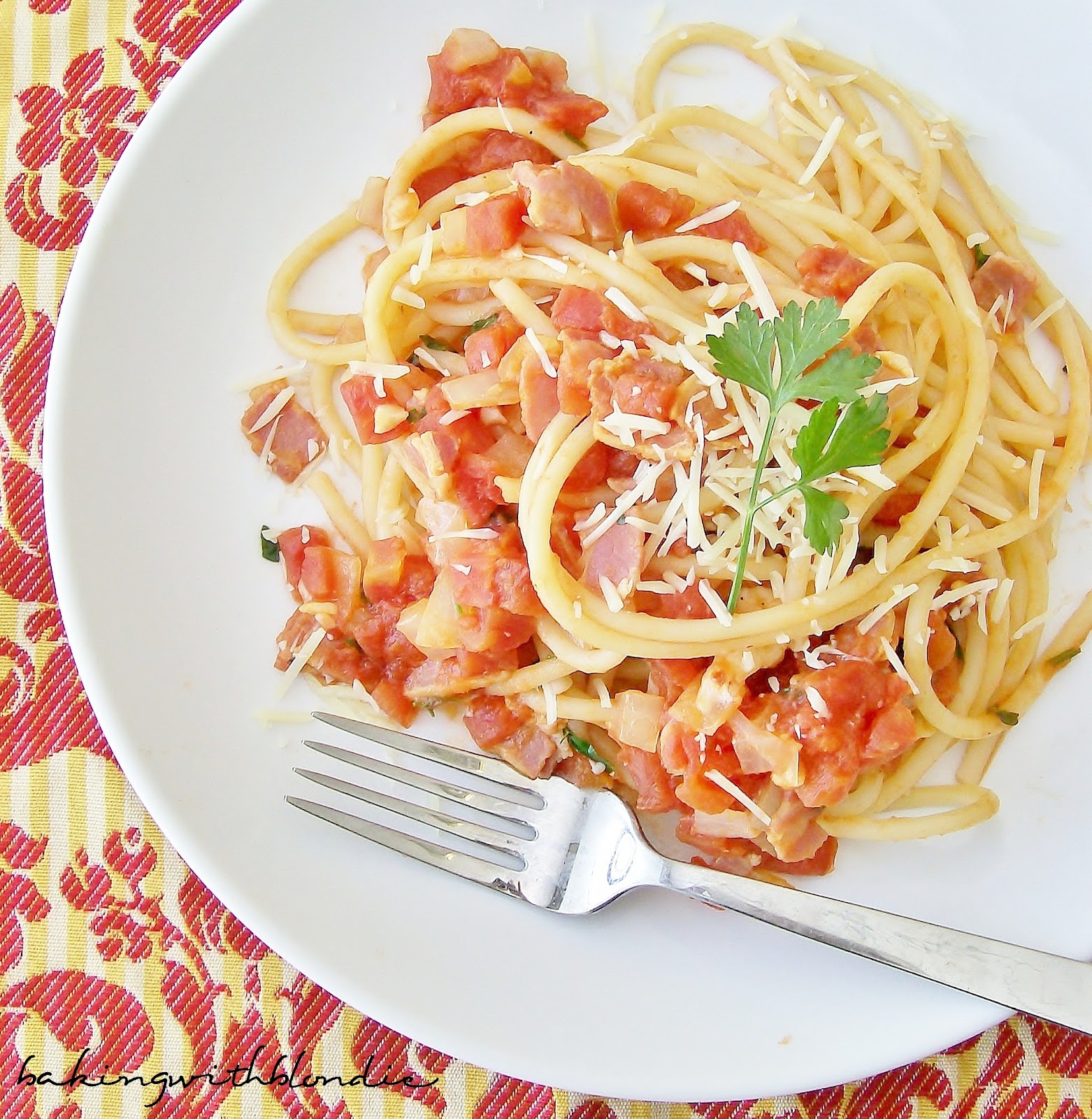 Bucatini All'Amatriciana (Pancetta & Tomatoes in Thick Noodles)