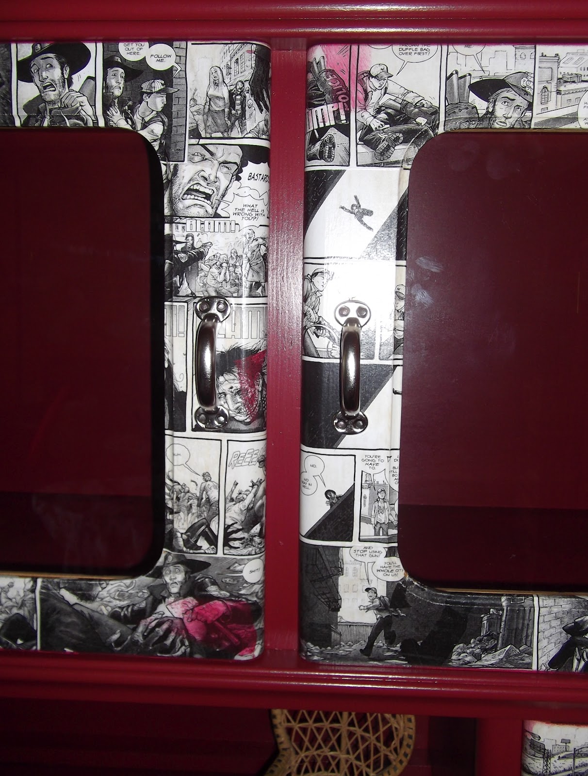 Bazooka Crafts The Walking Dead Kitchen Buffet Upcycling